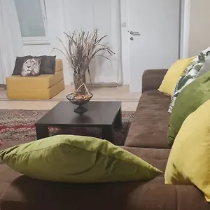 https://villa-mali-san-trogir.hotels-in-trogir.com